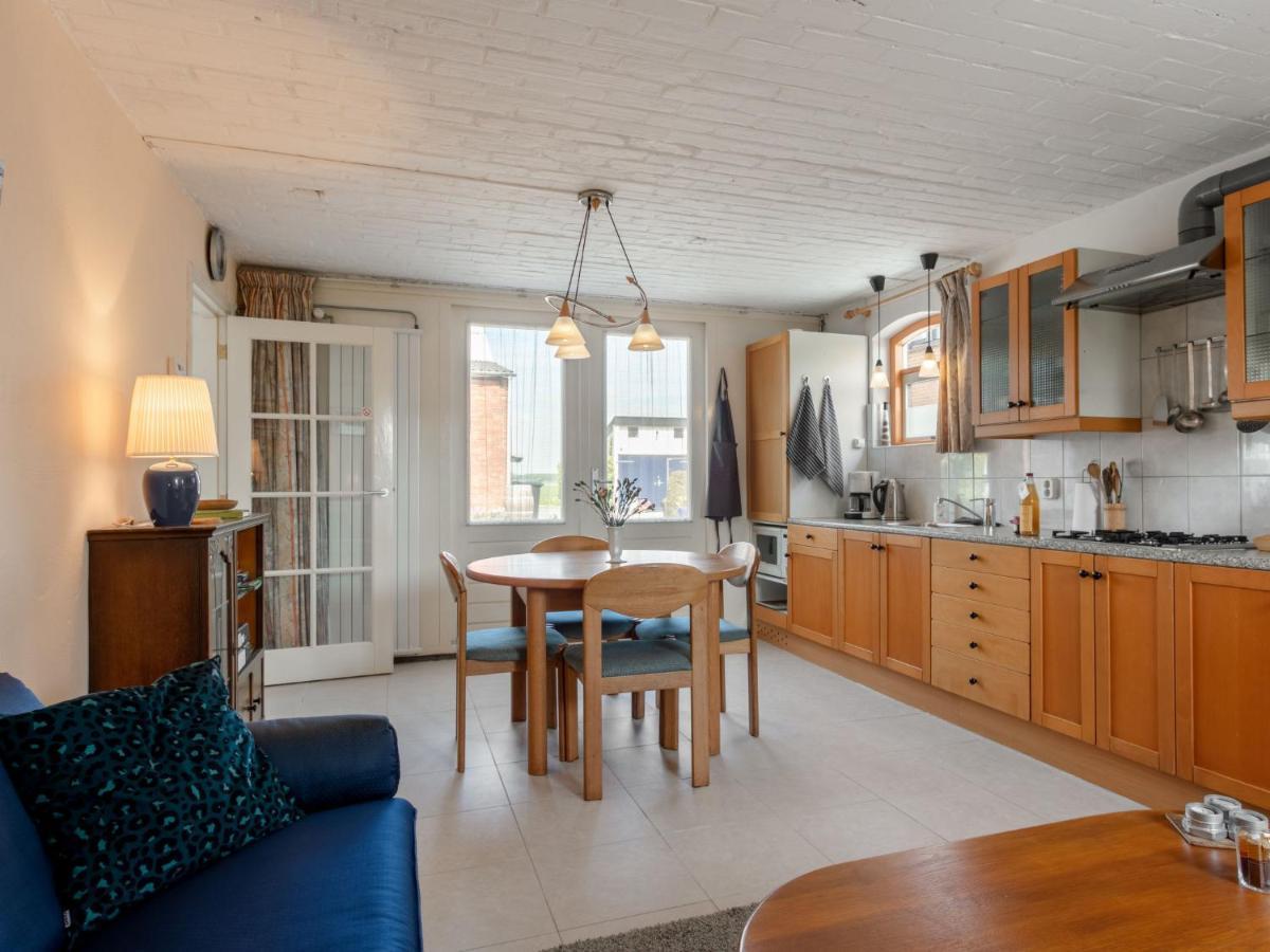 Holiday Home Vakantiehuisje Zeeuws-Vlaanderen By Interhome Sint Kruis Екстериор снимка